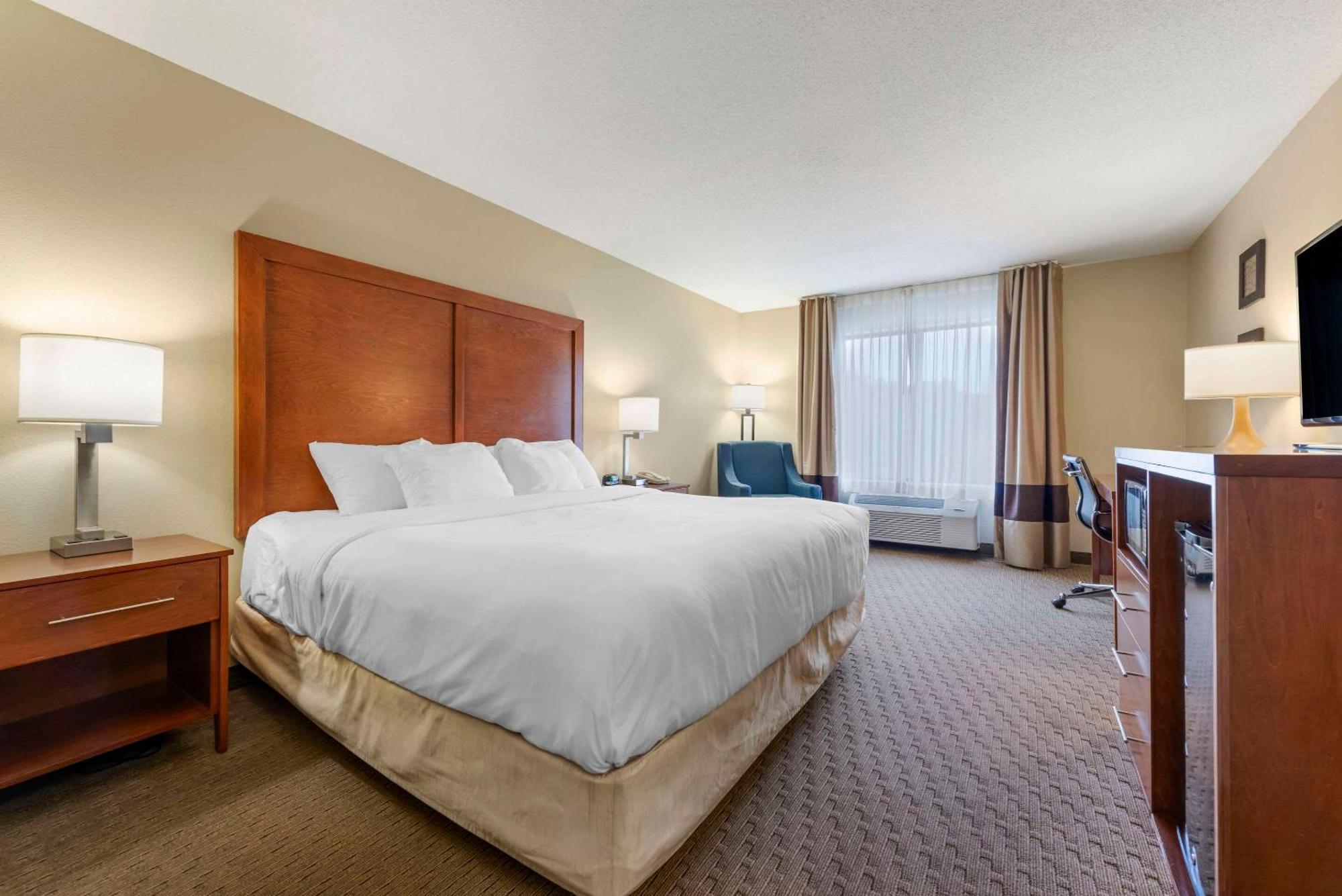 Comfort Inn & Suites Black River Falls I-94 Dış mekan fotoğraf